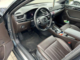 Skoda Superb foto 5