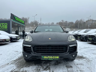 Porsche Cayenne foto 2