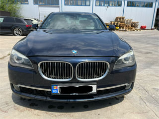 BMW 7 Series foto 1