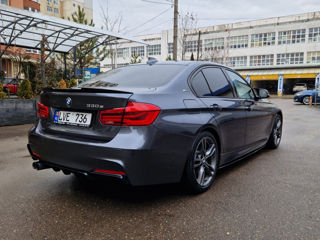 BMW 3 Series foto 4