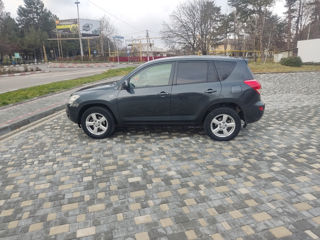 Toyota Rav 4 foto 4