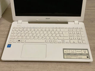 Acer Aspire V3-572 (i3-4030U, 6Gb, 500GB HDD) foto 2