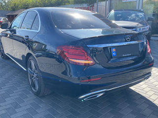 Mercedes E-Class foto 3