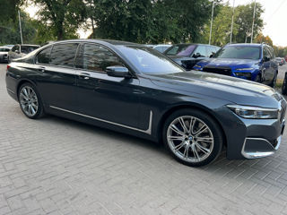 BMW 7 Series foto 7