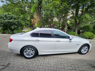 BMW 5 Series foto 16