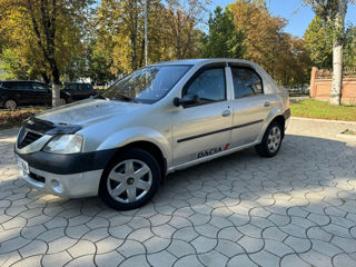 Dacia Logan foto 4