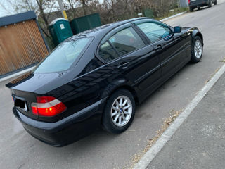 BMW 3 Series foto 5