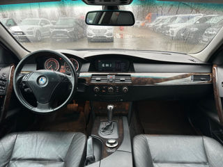 BMW 5 Series foto 11