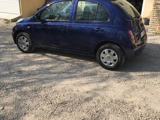 Nissan Micra foto 3