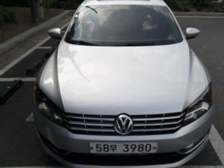 Volkswagen Passat foto 3