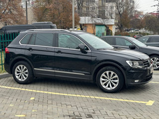 Volkswagen Tiguan foto 2