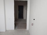 Vind apartament în centru orașului în bloc nou foto 4