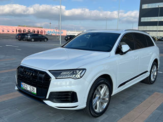 Audi Q7 foto 2