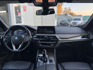 BMW 5 Series foto 10