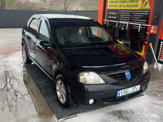 Dacia Logan foto 4