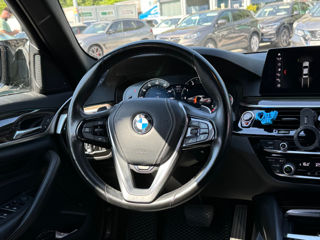 BMW 5 Series foto 8