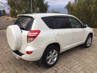 Toyota Rav 4 foto 5