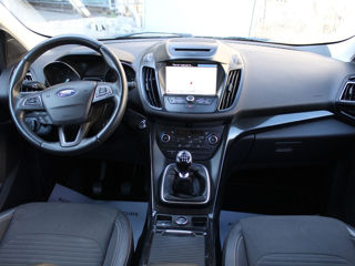 Ford Kuga foto 10