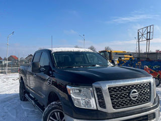 Nissan Titan foto 3