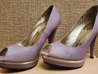 Pantofi de dama 39 - 250 lei