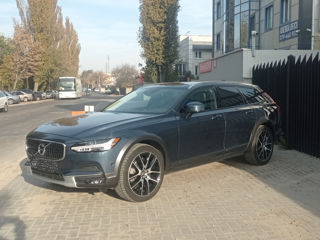 Volvo V90 Cross Country foto 2