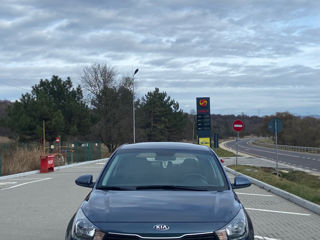 KIA Rio foto 1