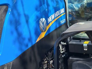 Трактор New Holland 112-127 л.сил foto 5