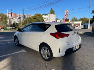 Toyota Auris foto 5