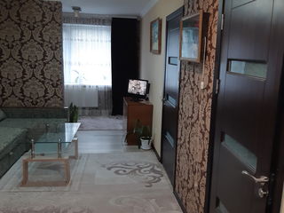 Apartament cu 2 camere, 75 m², Centru, Ialoveni, Ialoveni foto 1