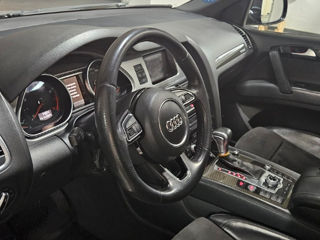 Audi Q7 foto 10