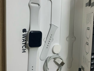 Apple Watch SE 40 mm foto 3