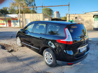 Renault Grand Scenic foto 3