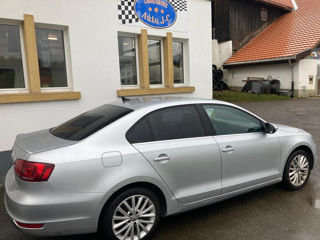 Volkswagen Jetta foto 10