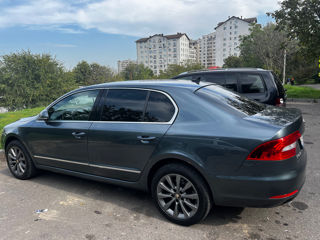 Skoda Superb foto 3