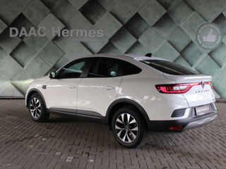 Renault Arkana foto 1