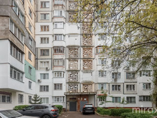 Apartament cu 2 camere, 58 m², Centru, Chișinău foto 13