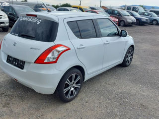 Suzuki Swift foto 2