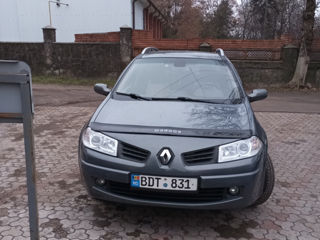 Renault Megane foto 2