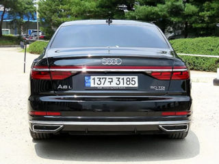 Audi A8 foto 3