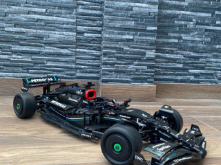 LEGO Technic Mercedes-AMG F1 W14 Petronas 2023