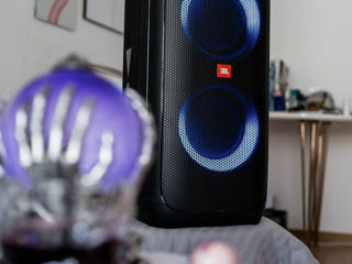 JBL Party Box 310 - Лучшая колонка для тусовок и любителей караоке! foto 16