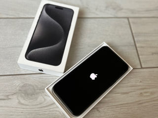 Iphone 15 Pro Max 256Gb  Black Titanium foto 2