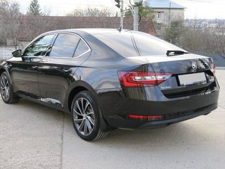 Skoda Superb foto 8