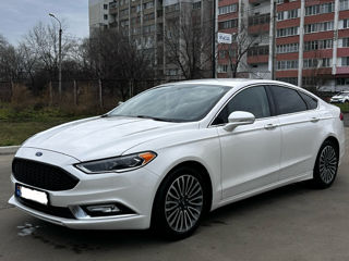 Ford Fusion foto 5