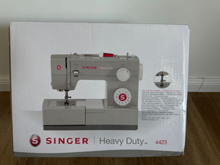 Mașină de cusut Singer Heavy Duty 4423