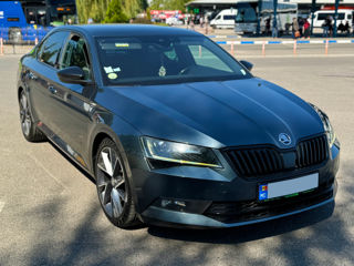 Skoda Superb foto 3