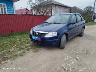 Dacia Logan foto 2