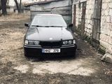 BMW 3 Series foto 1