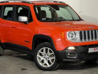 Jeep Renegade фото 1