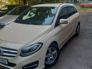 Mercedes B-Class foto 5